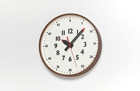 fun pun clock /  Brown
